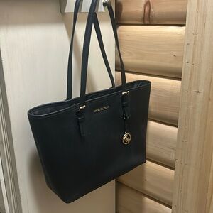 Black Michael Kors Tote